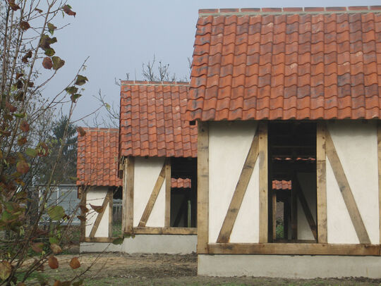 En 2005 sont mis en place des ateliers pédagogiques dans lesquels les publics scolaires peuvent assistés à des démonstrations artisanales.